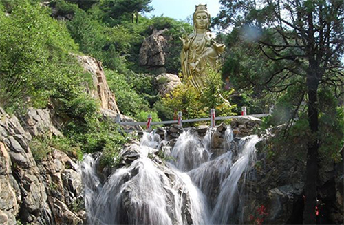 濟南(nán)水簾峽拓展基地